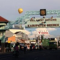 asal-usul-nama-dan-sejarah-brebes-wilayah-yang-dikenal-dengan-bawang-dan-telur-asin-xlh