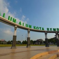 dhGu9LMCEkU3mSaUqBcnuJNaEqhOsZ-metac2VqYXJhaC1yZW1iYW5nLWRpYW1iaWwtZGFyaS1yaXR1YWwtbWVtYmFiYXQtcGVuZ2FudGluLXBvaG9uLXRlYnUtamxsLmpwZw==-