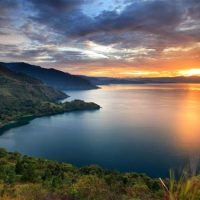 lake-toba